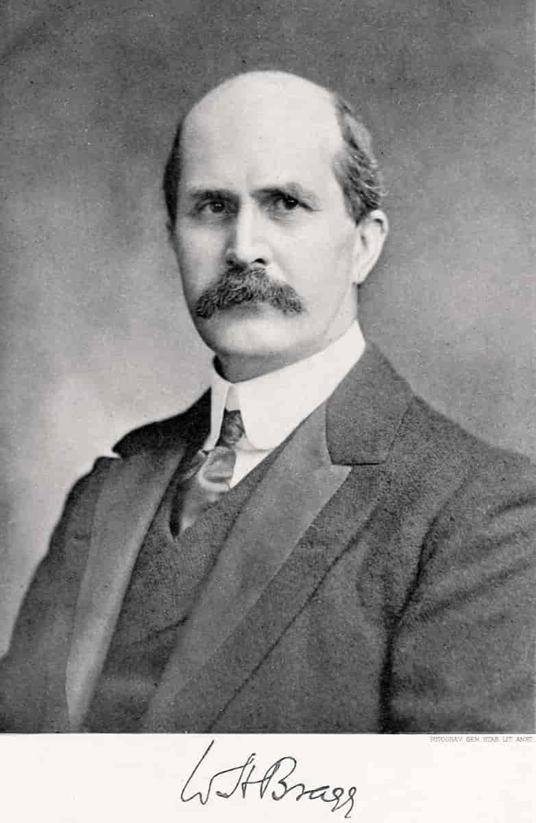William Henry Bragg, 1915
