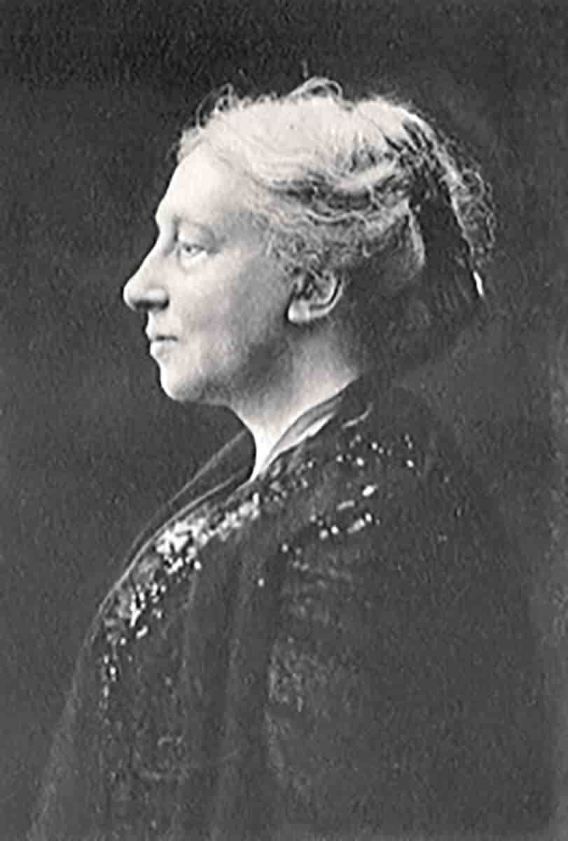Isabella Augusta Gregory, cirka 1913