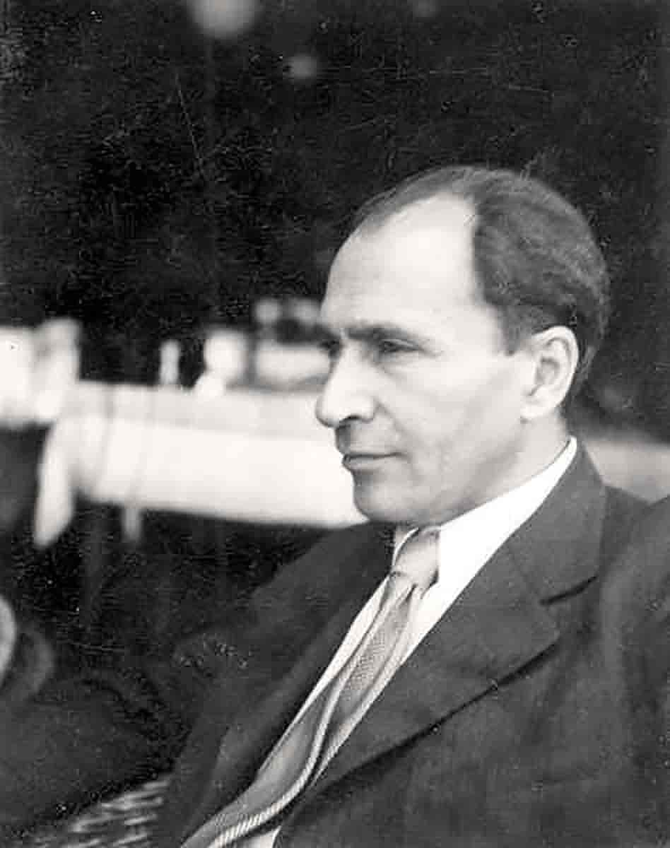 Tibor Déry, cirka 1930