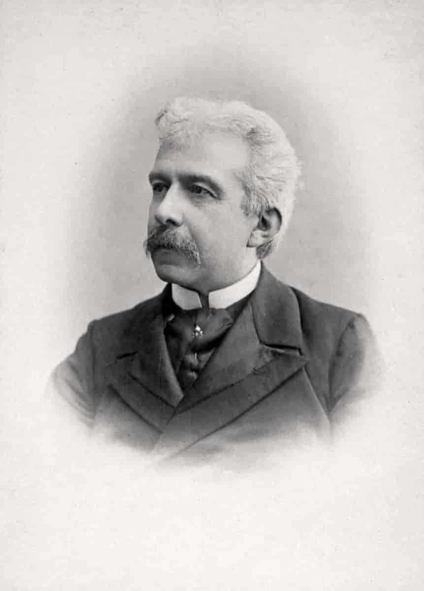 Antonio Fogazzaro, 1900