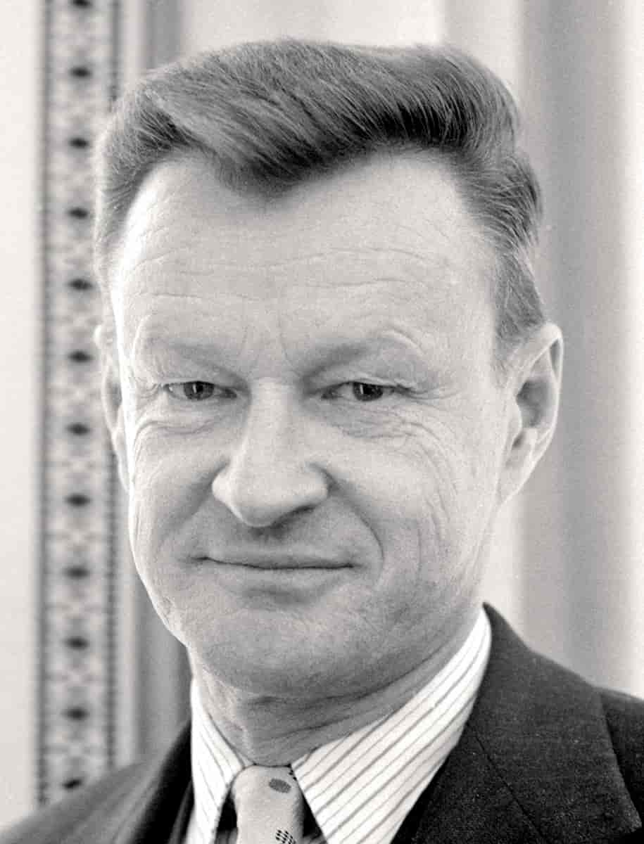 Zbigniew Brzezinski, 1977