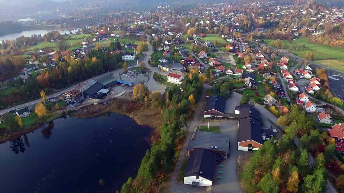 Luftfoto over Birkeland Sentrum
