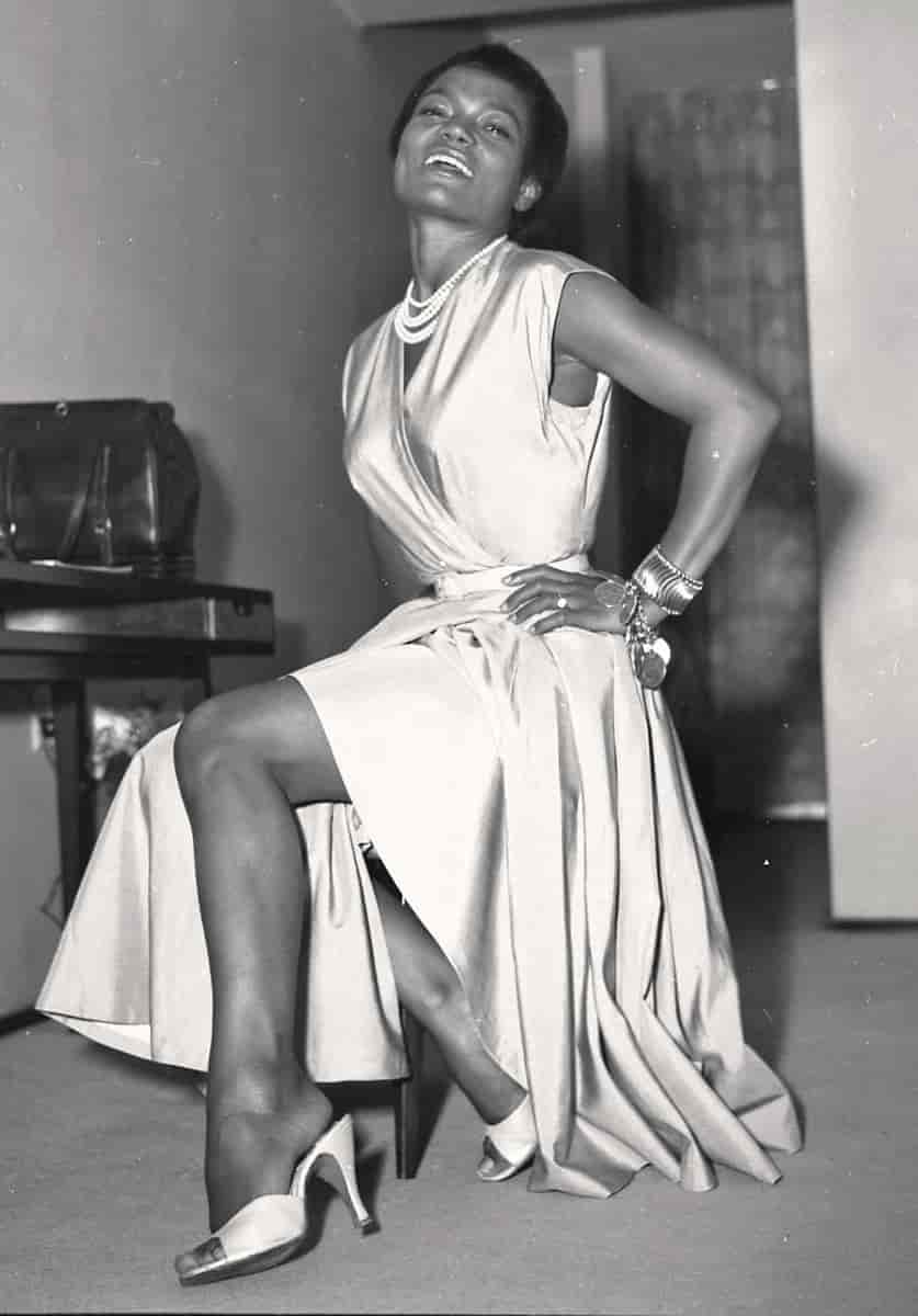 Eartha Kitt, 1957