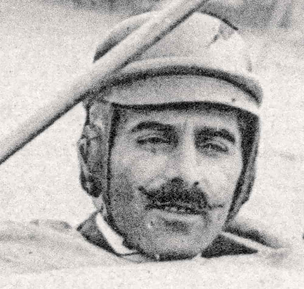 Édouard de Nieuport, cirka 1910