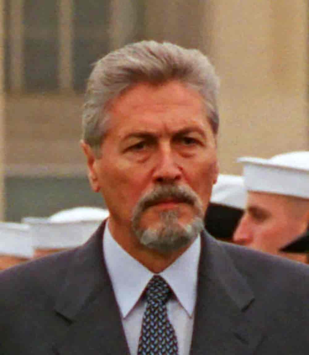 Emil Constantinescu, 1998