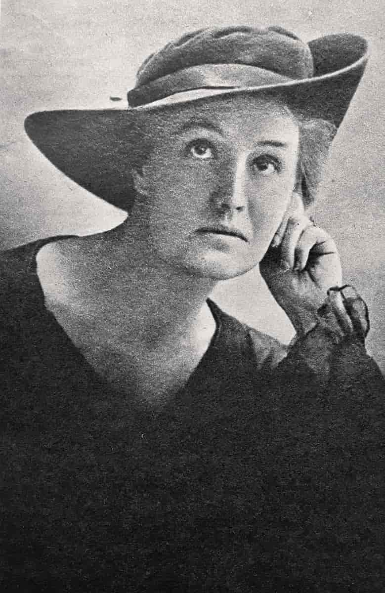 Sibilla Aleramo, 1917