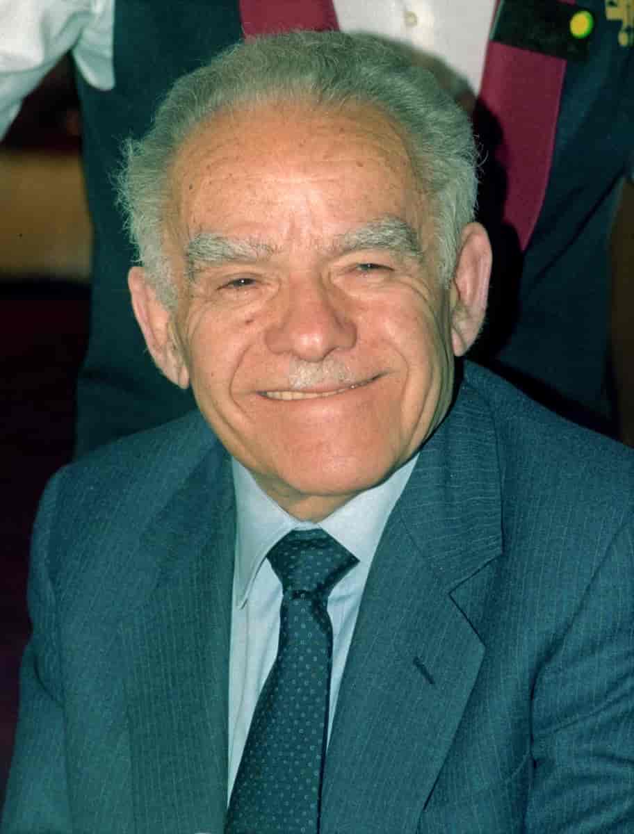 Yitzhak Shamir, 1992