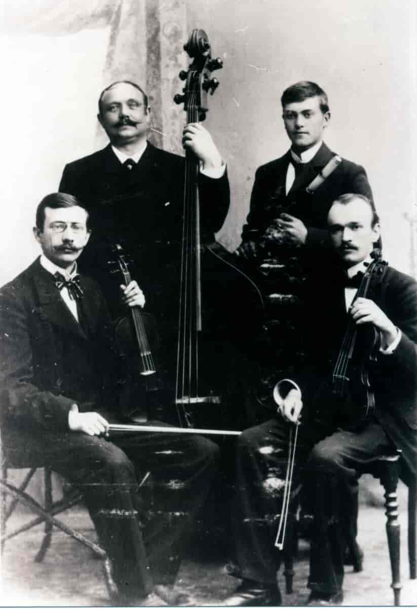 Per Bolstads kvartett, fotografert mellom 1906 og 1910