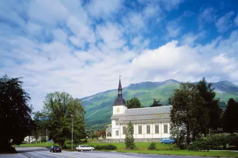Ørsta kirke
