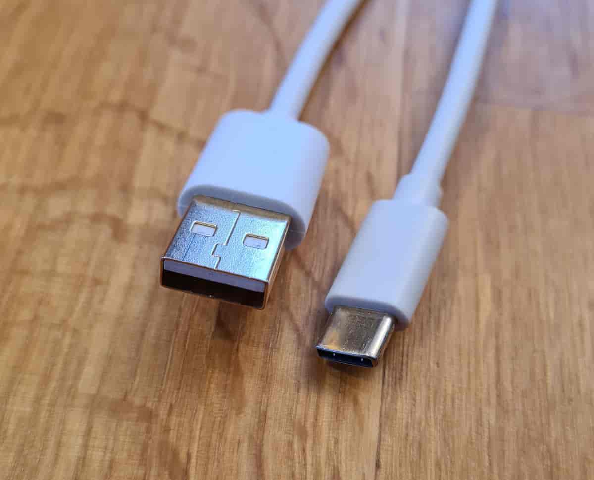 USB plugger av typen A og C
