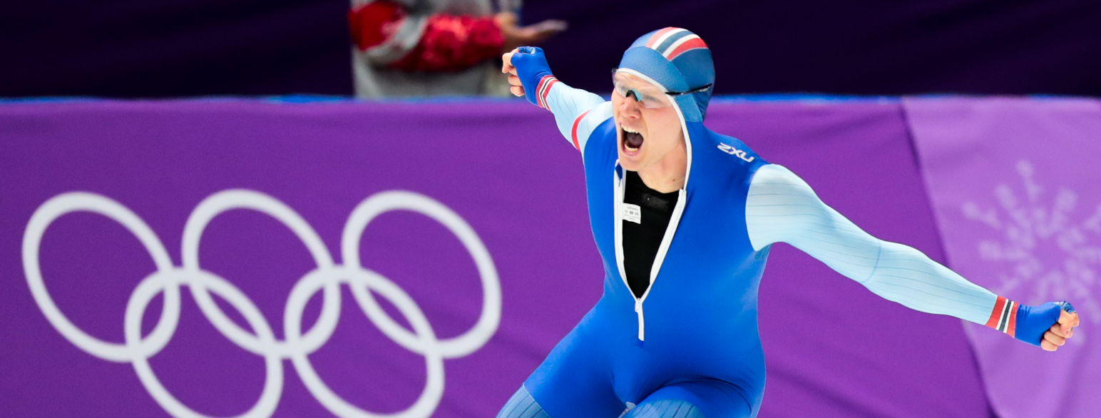 Håvard Holmefjord Lorentzen vinner 500 meter skøyter for menn i Gangneung Oval under vinter-OL i Pyeongchang i 2018.