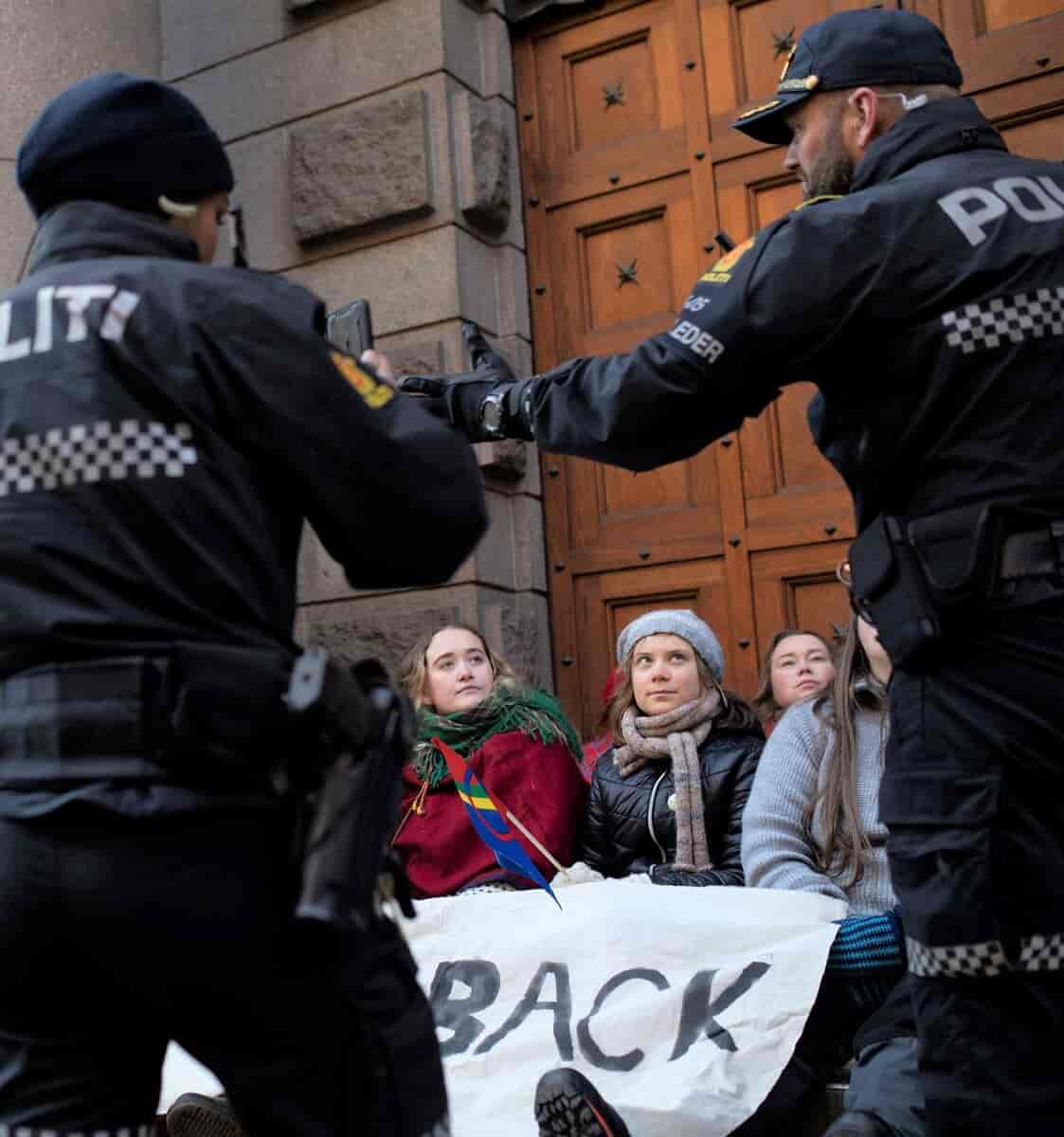 Greta Thunberg med samiske aktivister