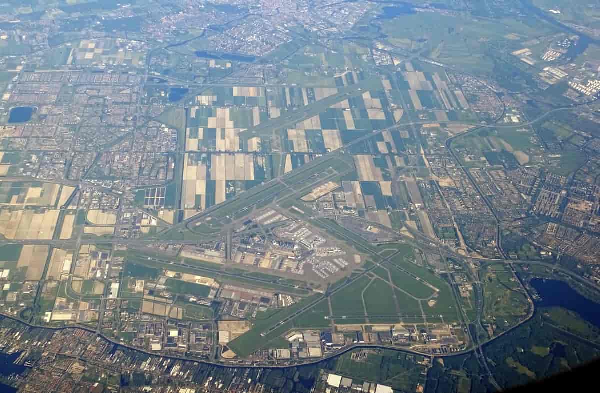 Luftfoto over Haarlemmermeer med Schiphol