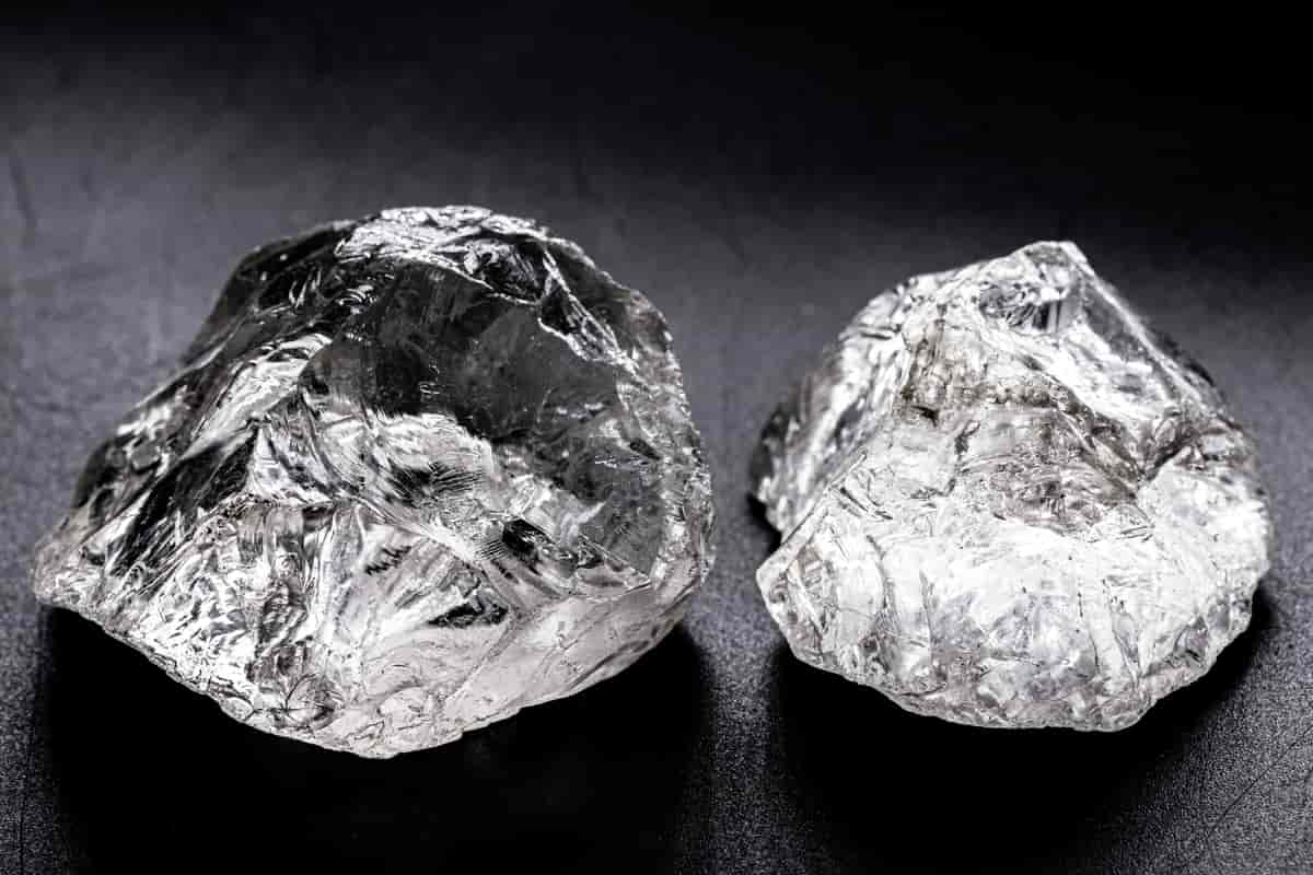 Krystaller av ammoniumperklorat
