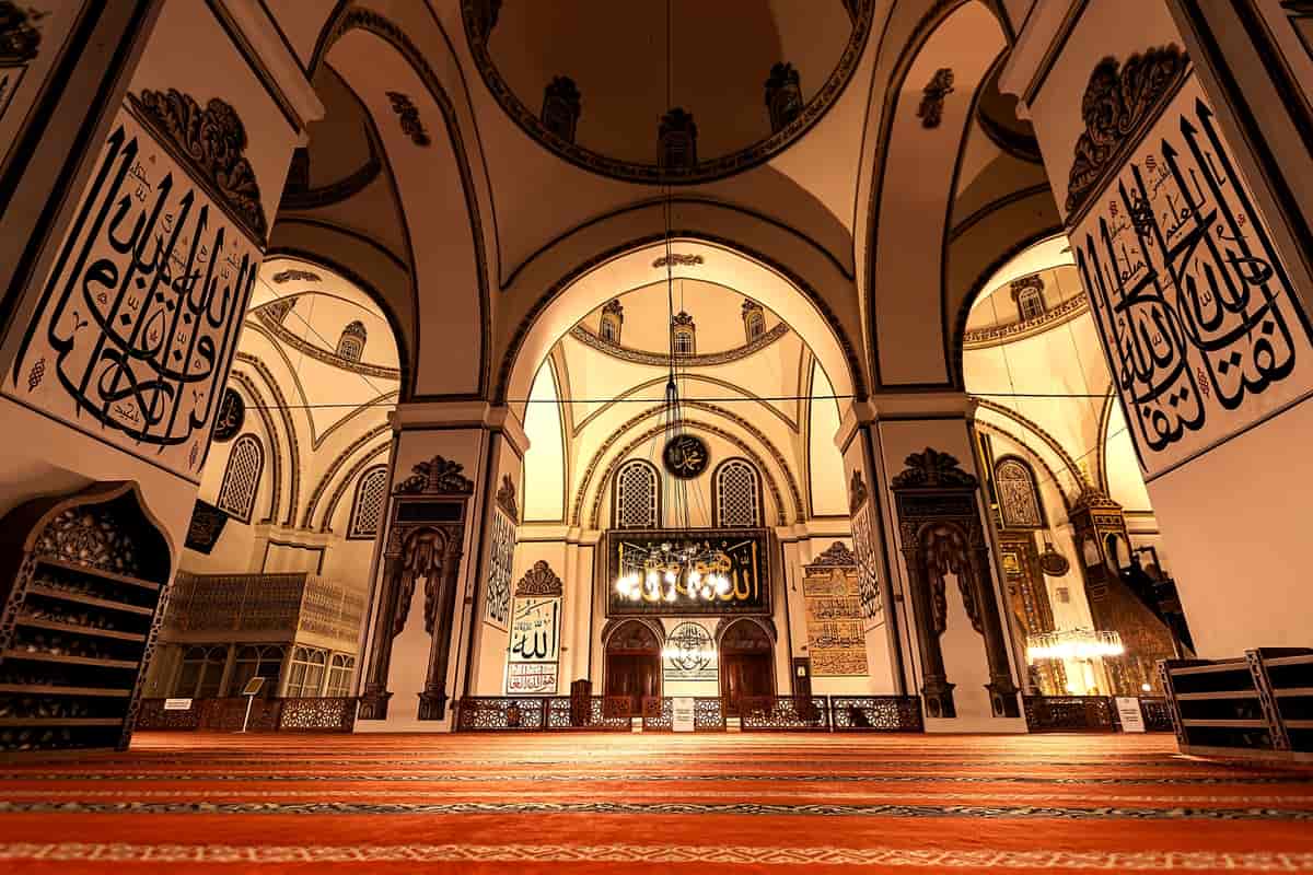 Ulu Cami-moskeen i Bursa (Tyrkia)