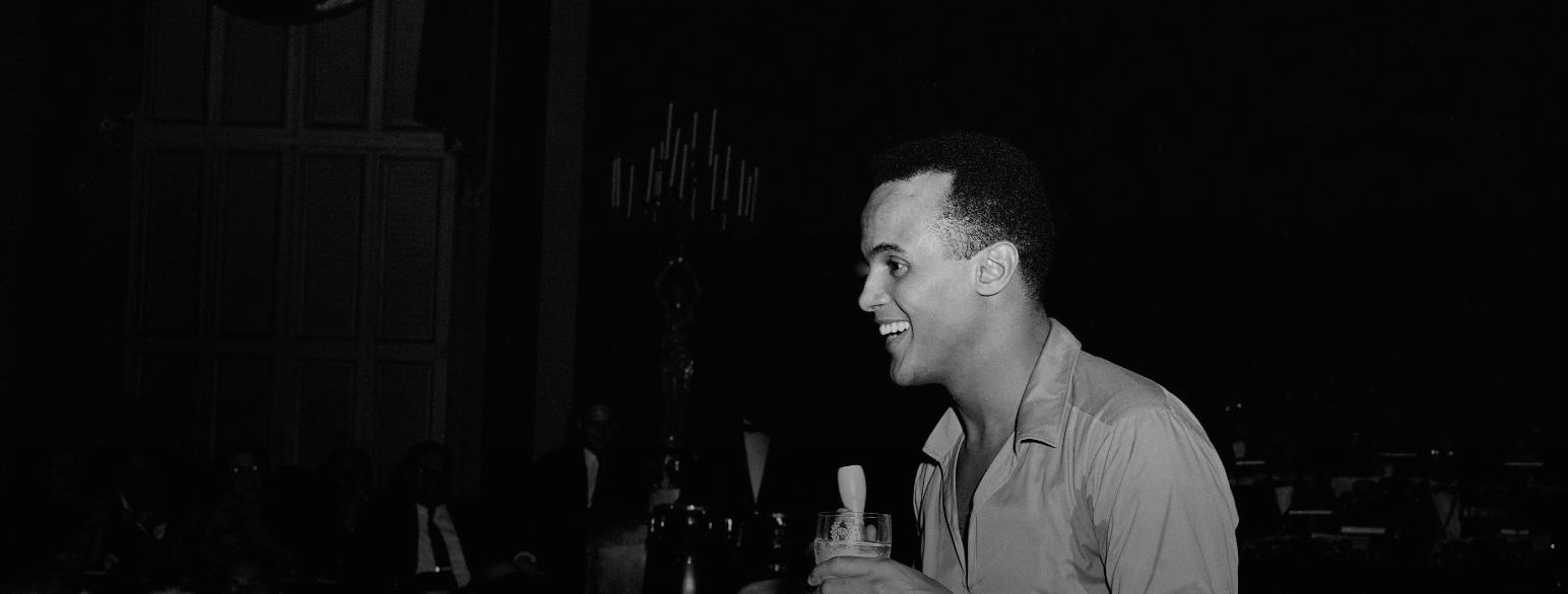Harry Belafonte under en konsert i New York i 1956
