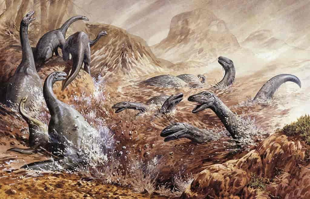 En flokk dinosaurer med lange halser og haler i en foss av gjørme.