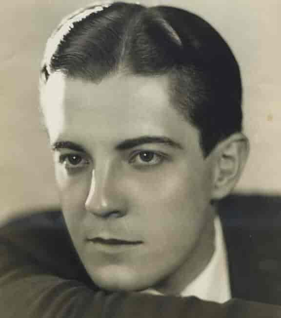 Ramon Novarro, 1. februar 1930