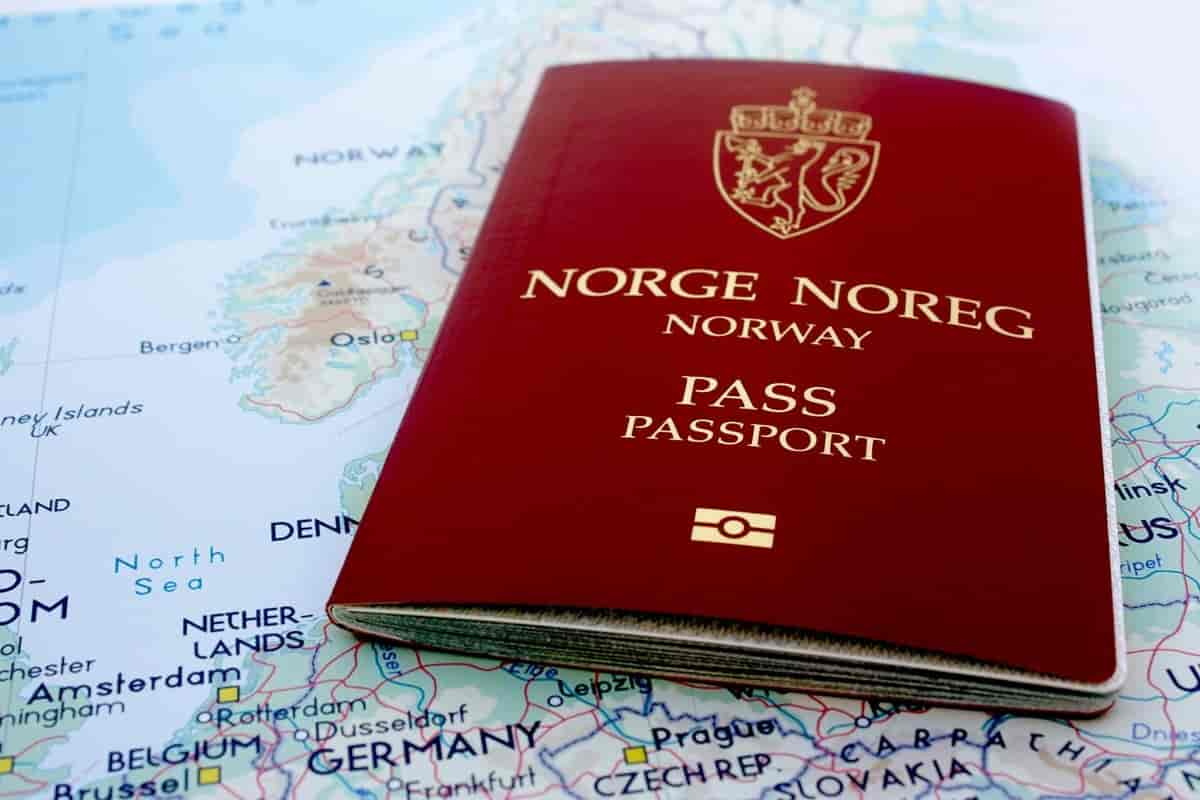 Fotografi av et norsk pass