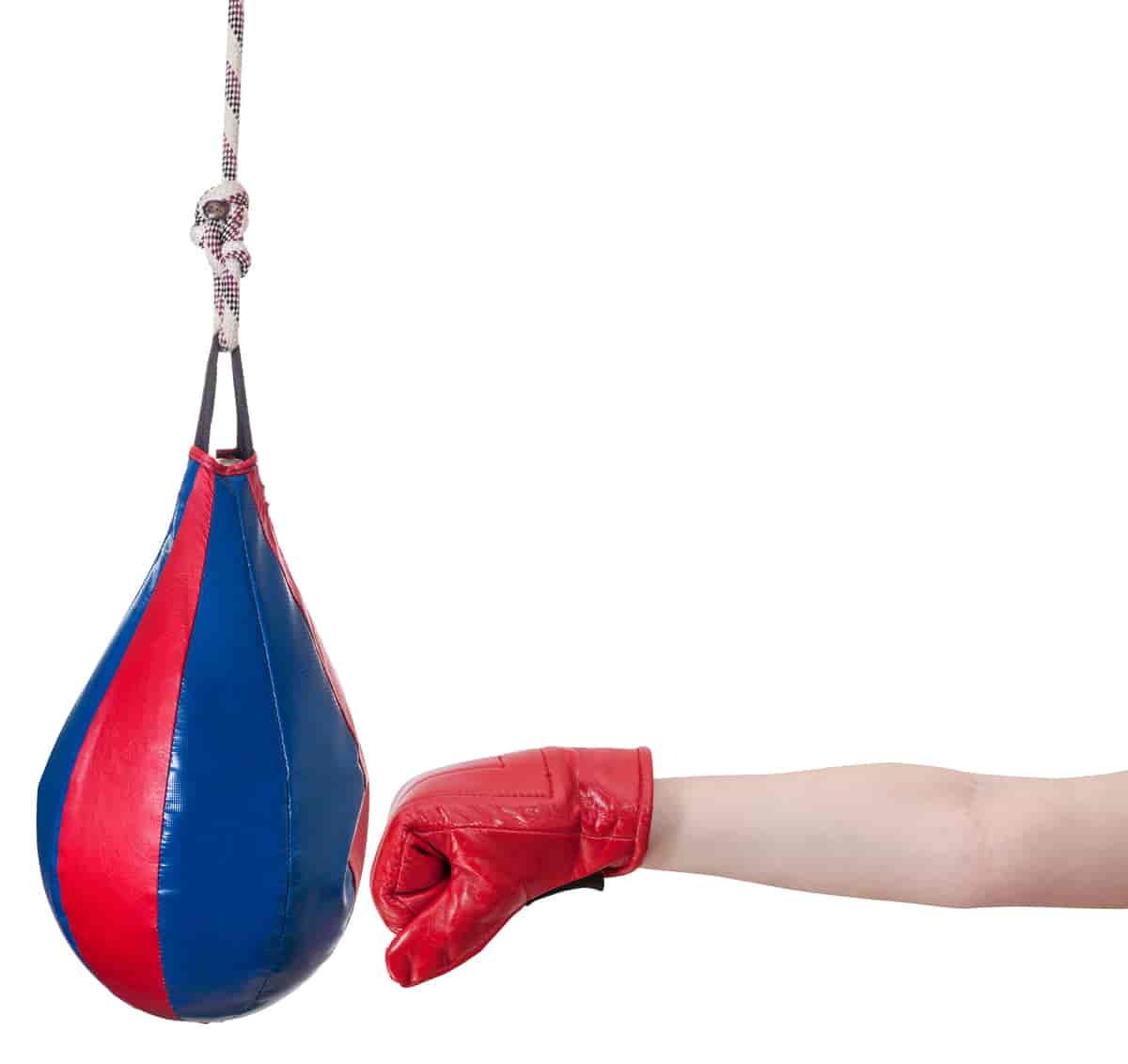 opphengt ball av lær som brukes til trening for boksere. 