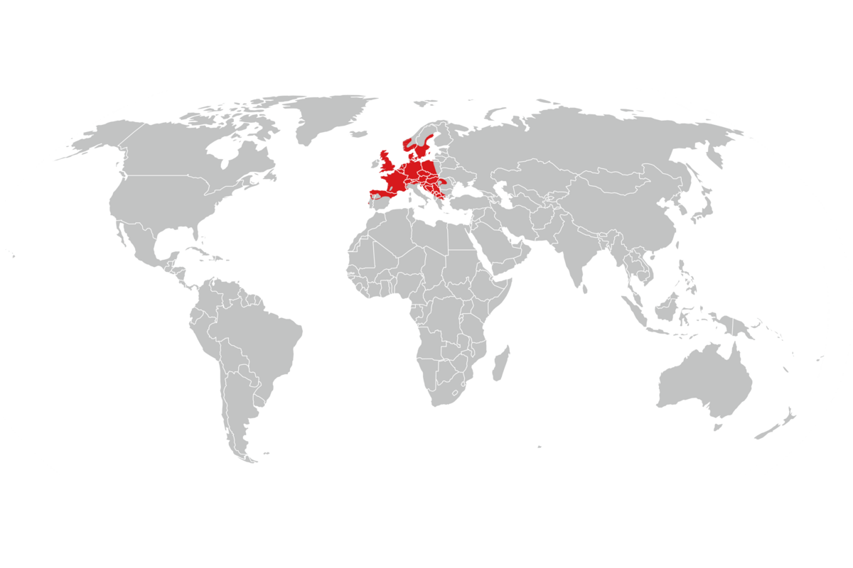 Kart som viser at arten finnes over det meste av Europa og vestlige deler av Asia. Den mangler lengst mot nord og flere steder i Sør Europa, samt i Irland. 