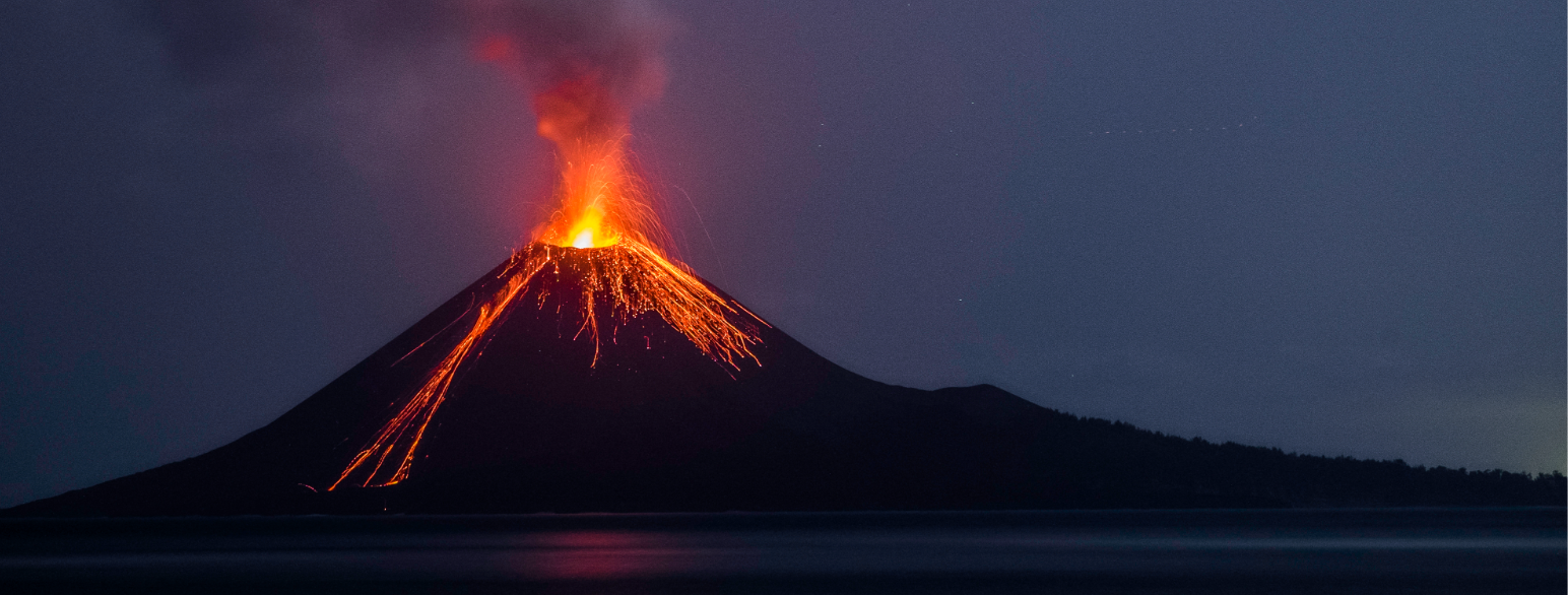 Utbrudd av Anak Krakatau, Indonesia