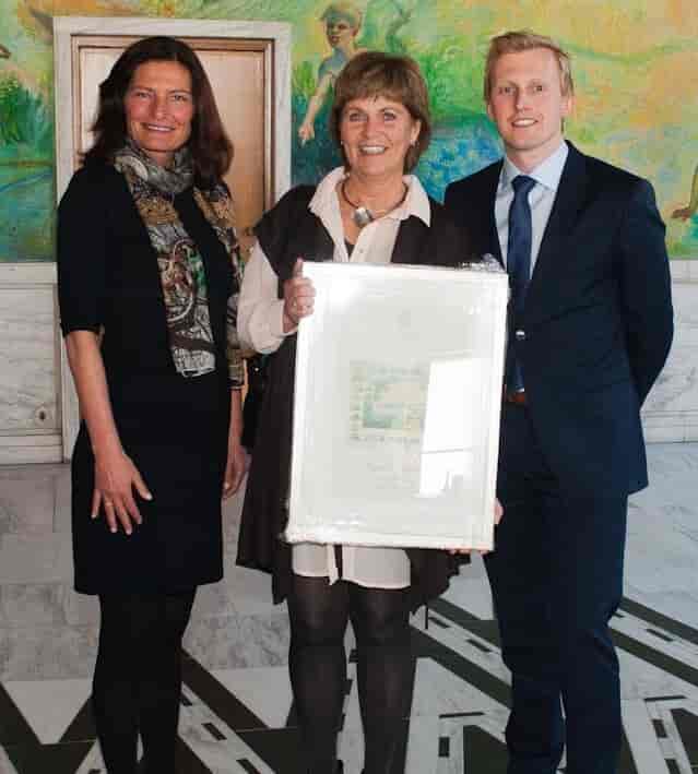 Anne Sewitsky mottok Oslo bys kunstnerpris for 2012