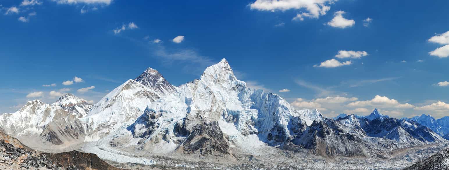 Foto av Himalaya med Mount Everest