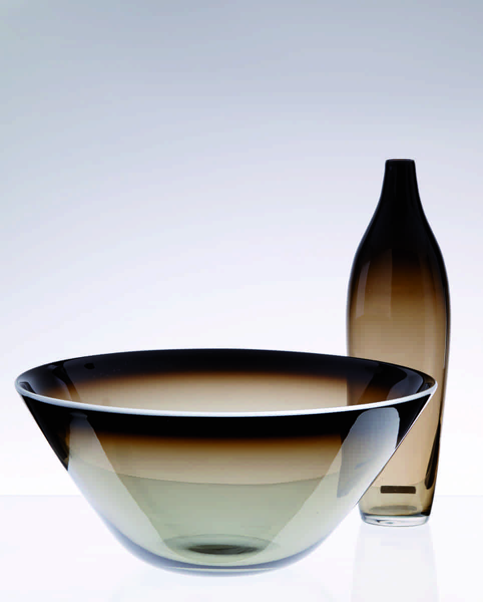 Vase og bolle i kunstglass