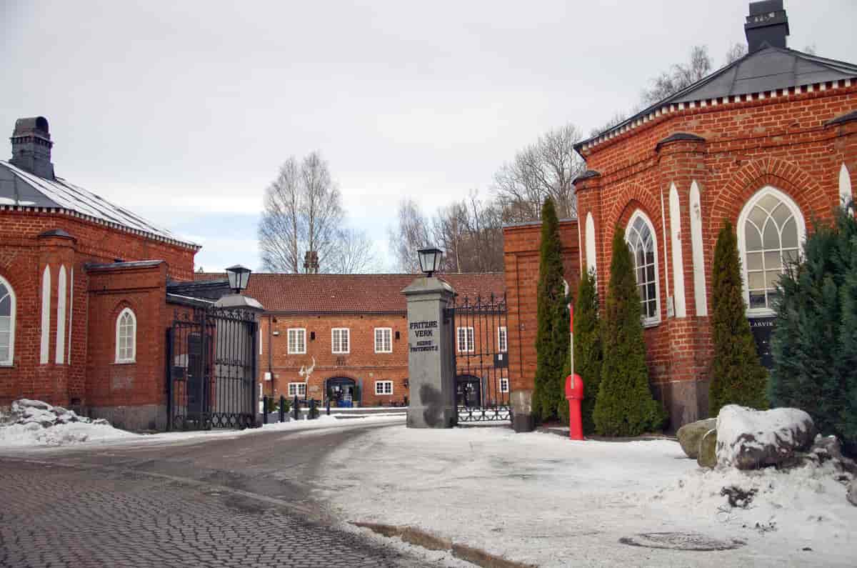Hovedbygningene (Verksgården) på Fritzøe verk, nå Larvik Museum