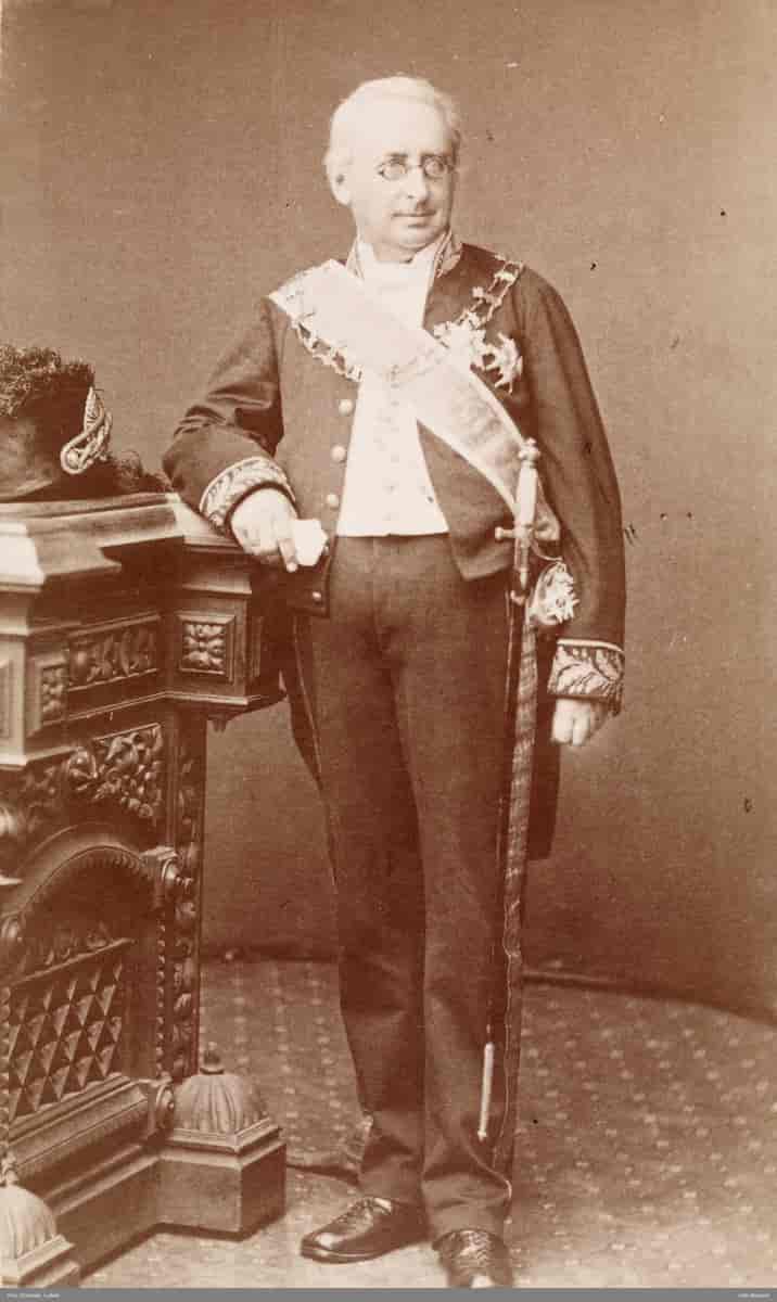 Christian Selmer i uniform, fotografert ca. 1880