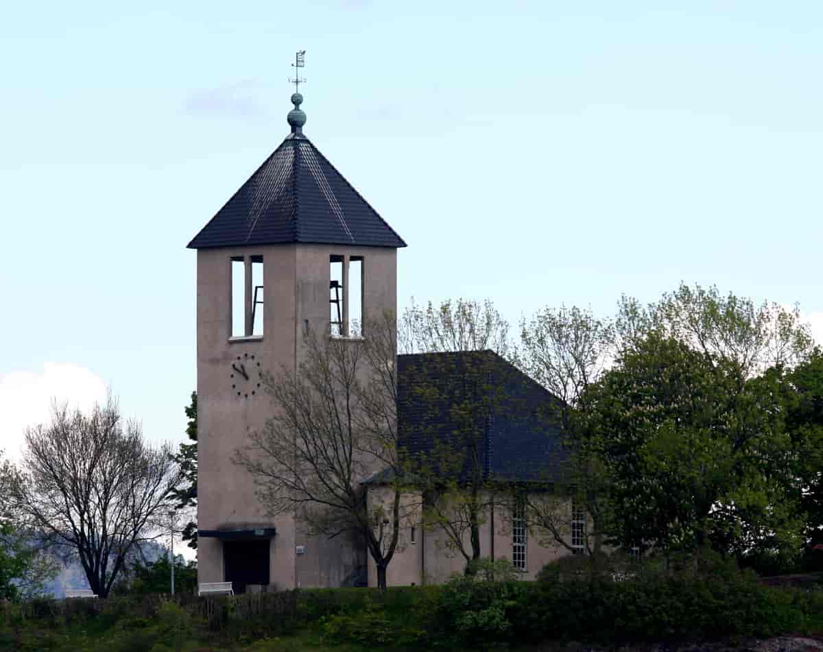 Brevik kirke