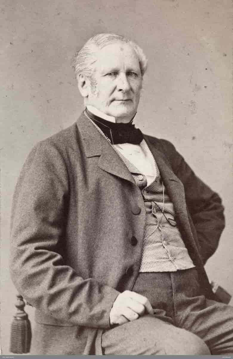 Frederik Due, fotografert en gang rundt 1860-1870