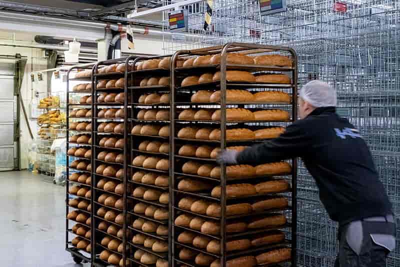 Industriell produksjon av brød
