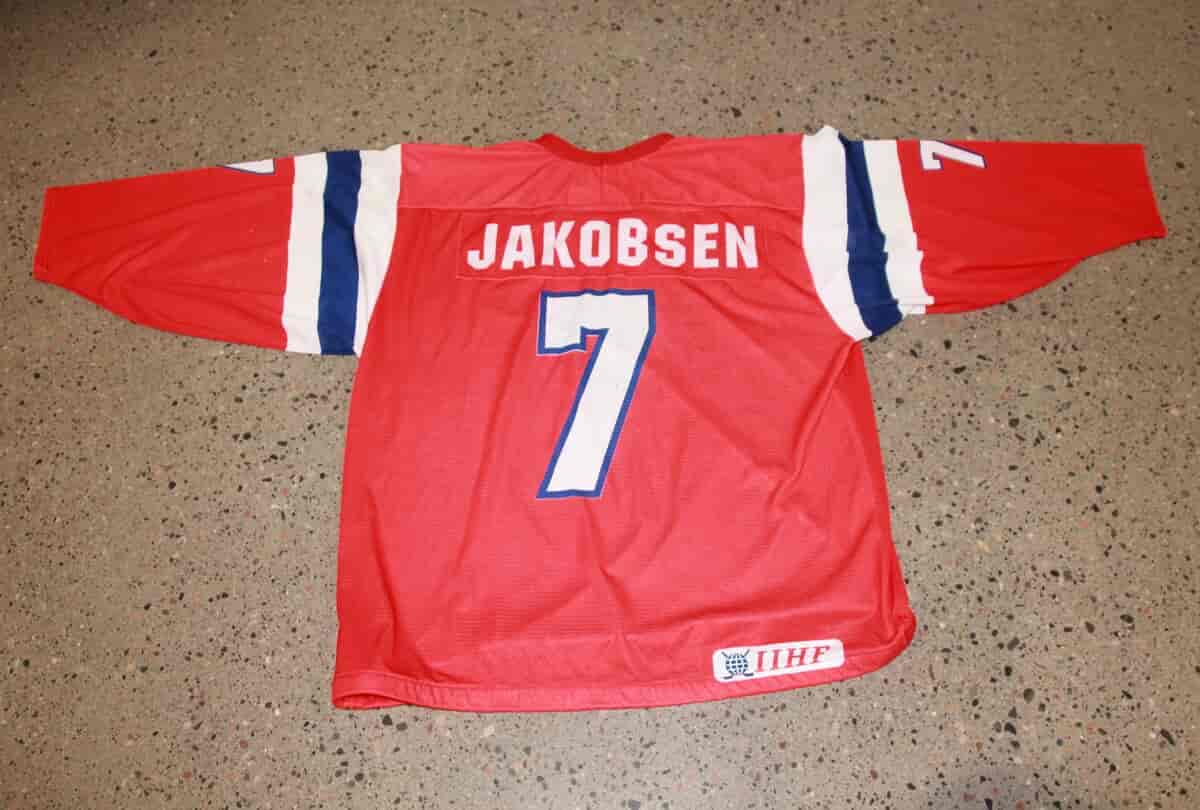 En av landslagsdraktene Jakobsen brukte i sin aktive karriere.
