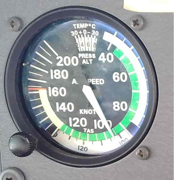 Cessna 172 - airspeed indicator