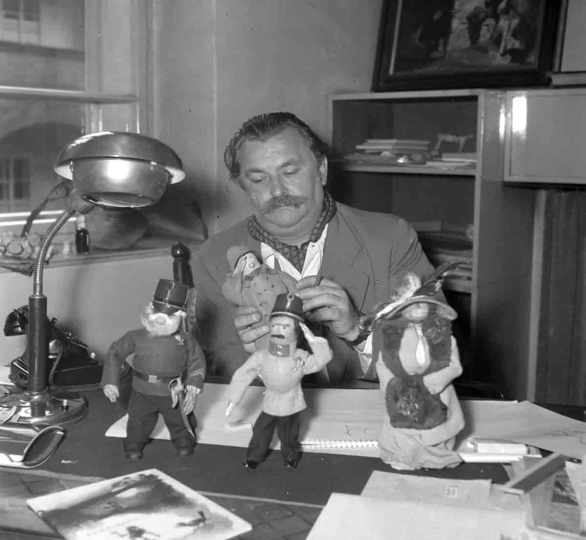 Fotografi av illustratøren og dukkefilmskaperen Jiří Trnka (1959)