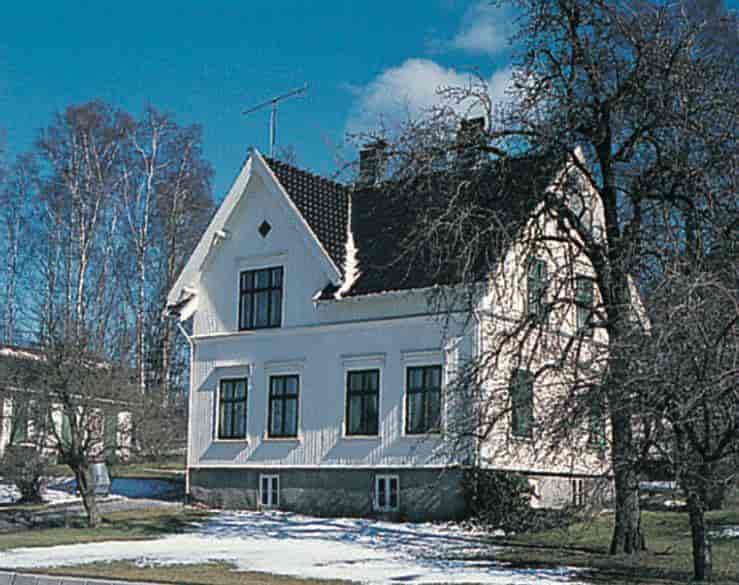 Hus (sveitserstilhus, Nøtterøy)