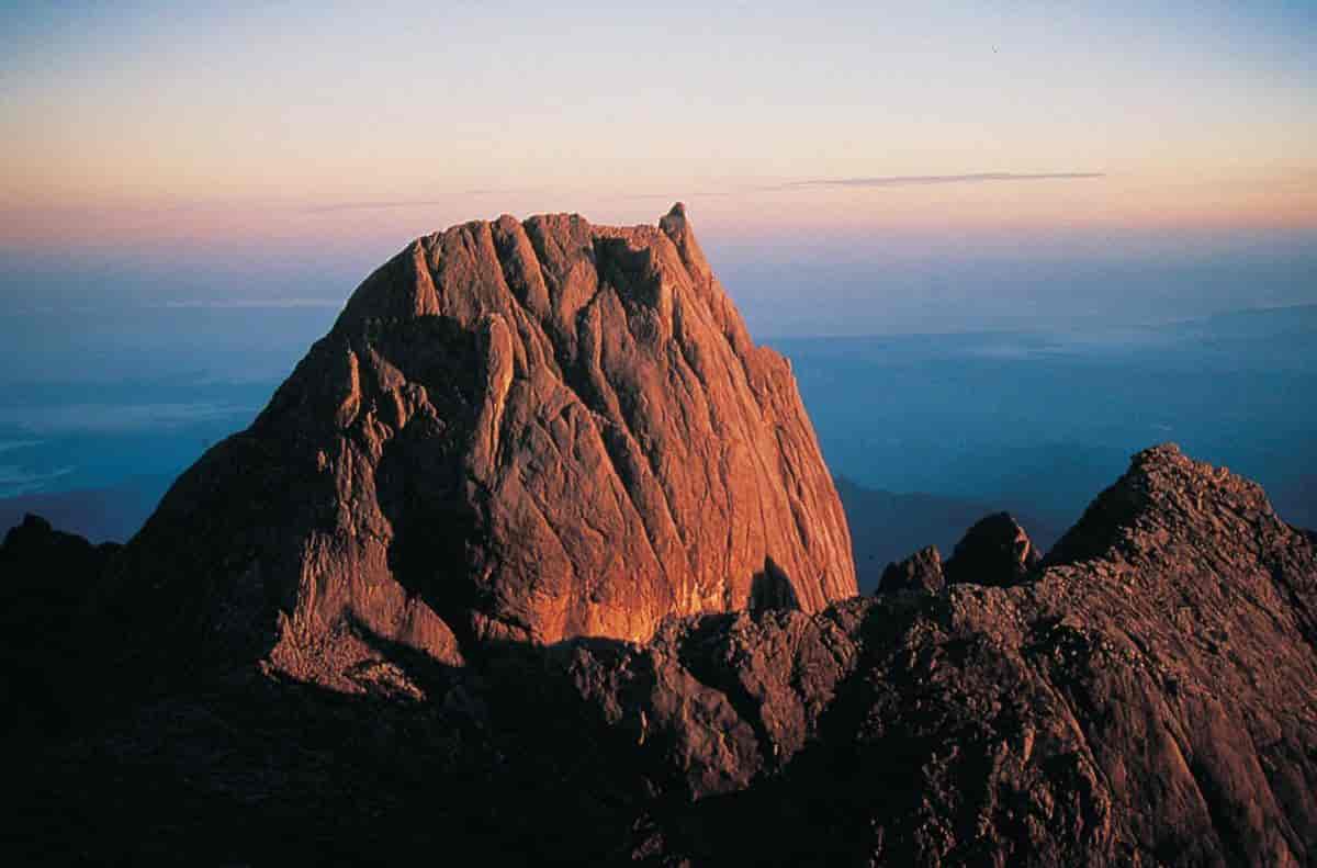 Indonesia (Geologi og landformer) (fjellet Alexandra)