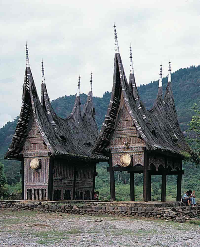 Indonesia (Befolkning) (byggeskikk, Sumatra)