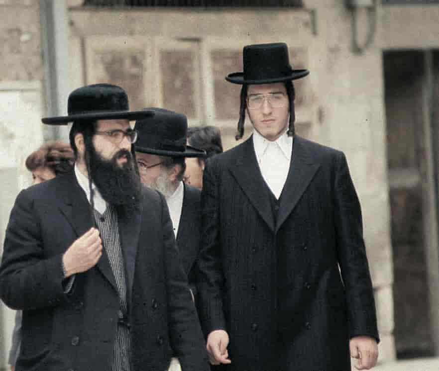 Foto av ortodokse jøder