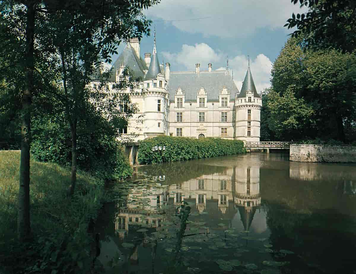 Loire La (slottet Azay-le-Rideau)