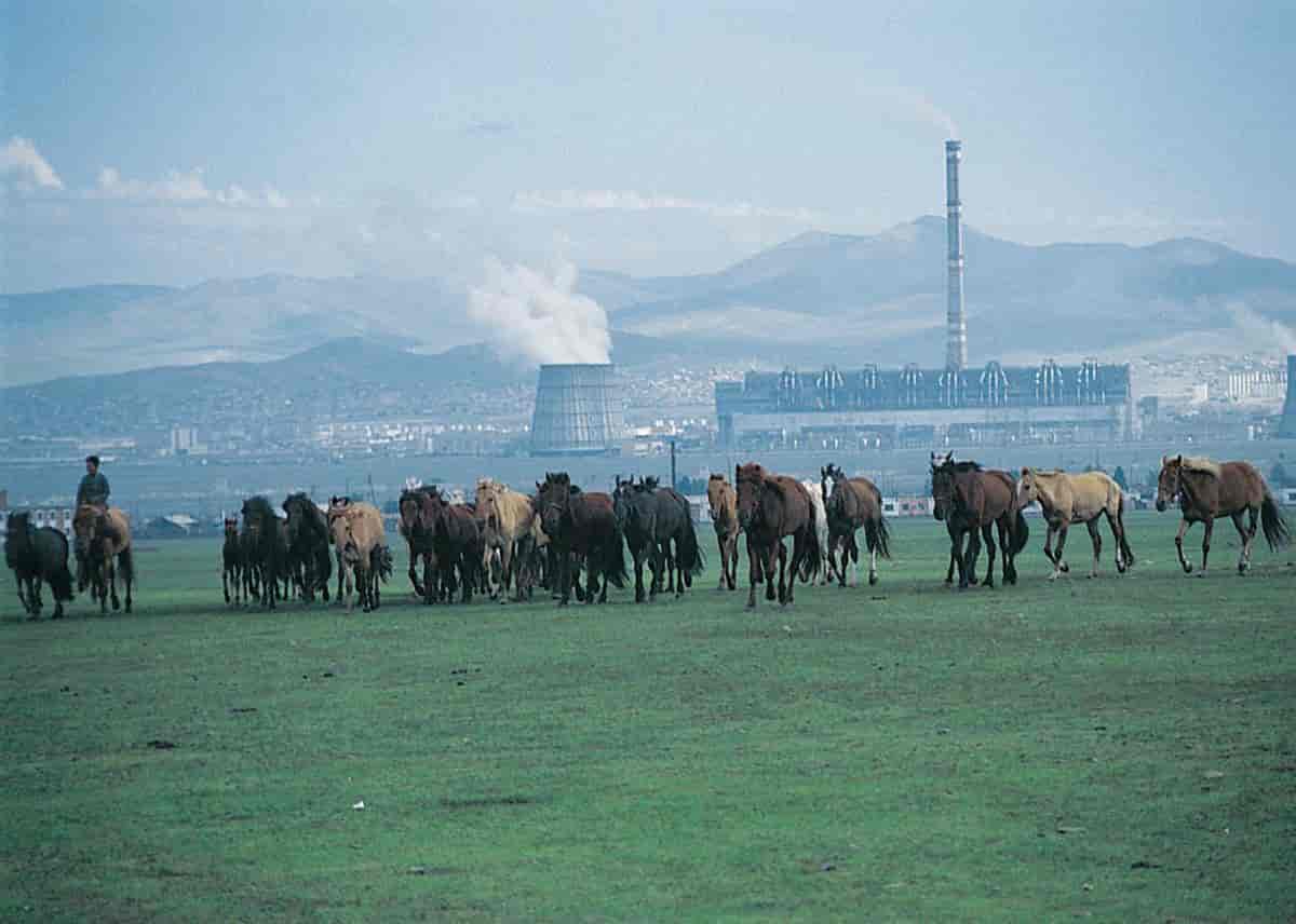 Mongolia (Bergverk, energi) (varmekraftverk, Ulan Bator)