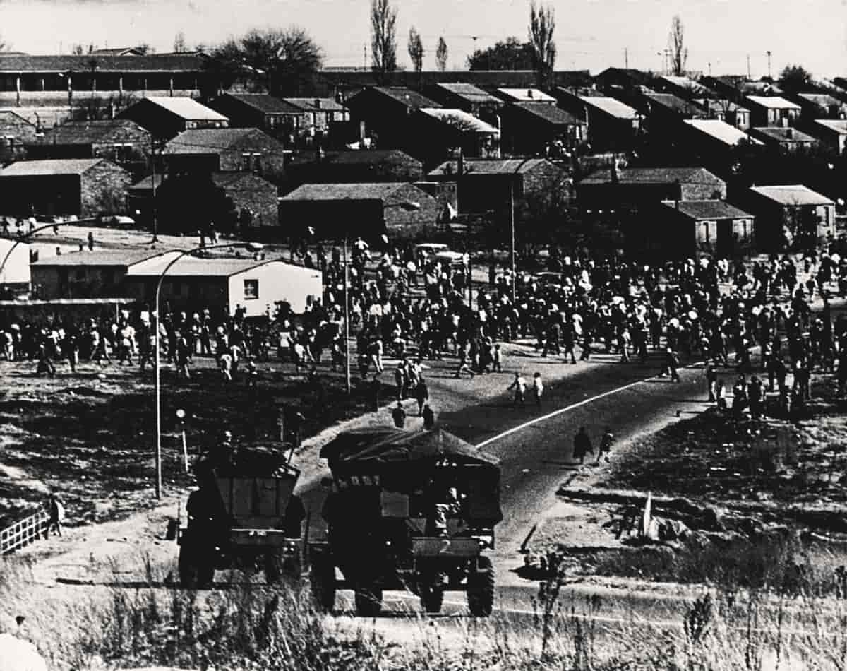 Sør-Afrika, Soweto-opprøret 1976