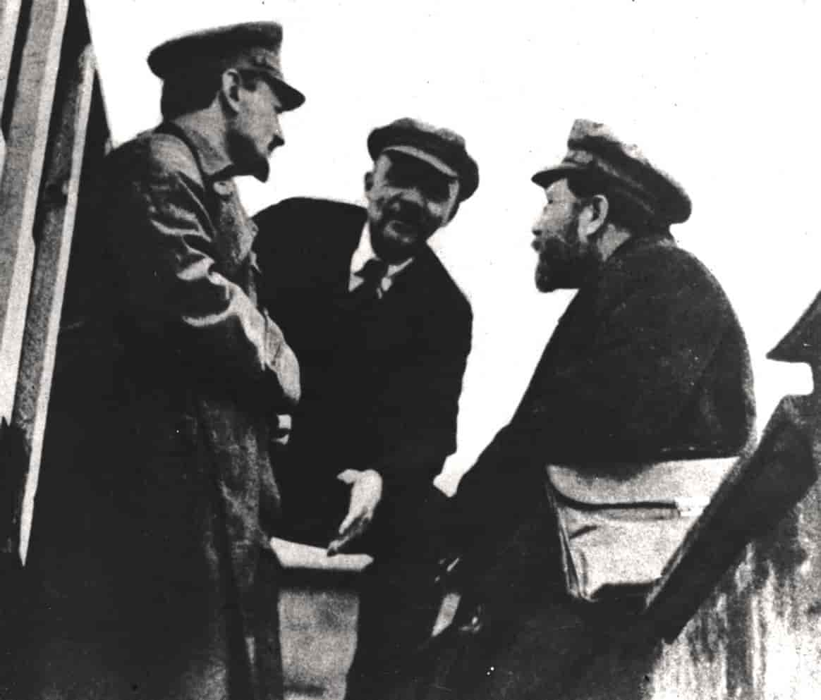 Lenin, Trotskij og Kamenev