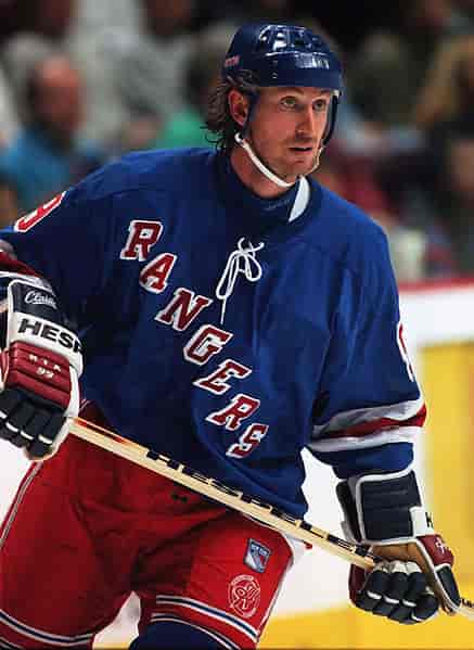 Wayne Gretzky for New York Rangers (1. oktober 2007)