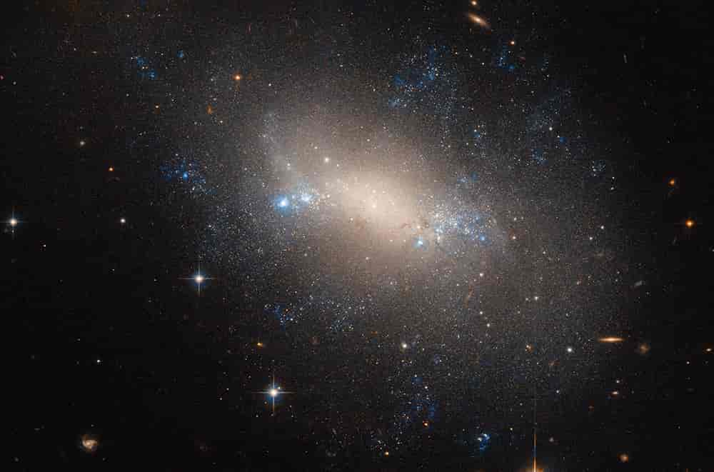 Den irregulære galalsen NGC 2337.