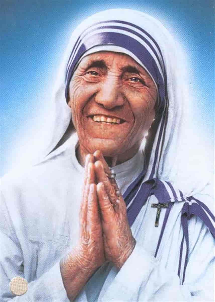Framstilling av Mor Teresa som helgen