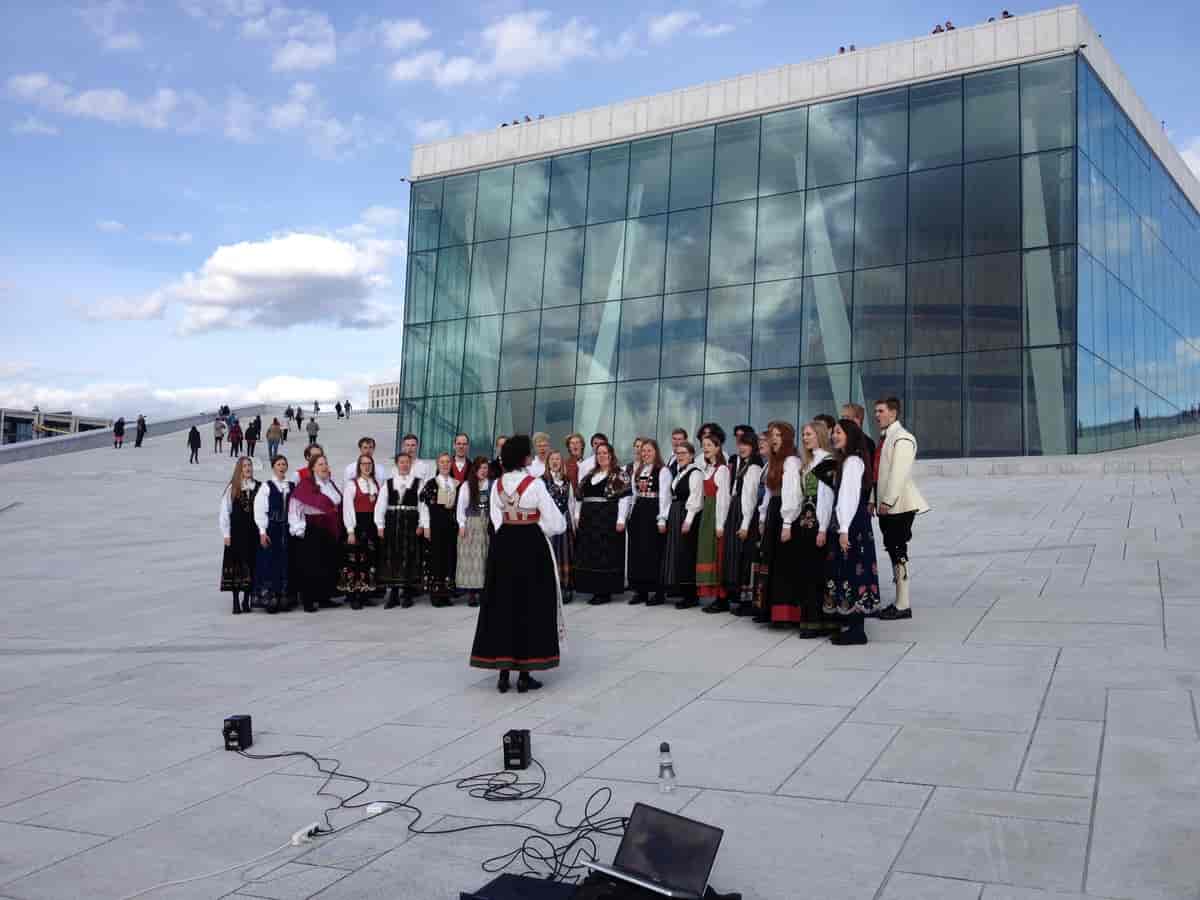 Norges ungdomskor på operataket i Oslo 2016