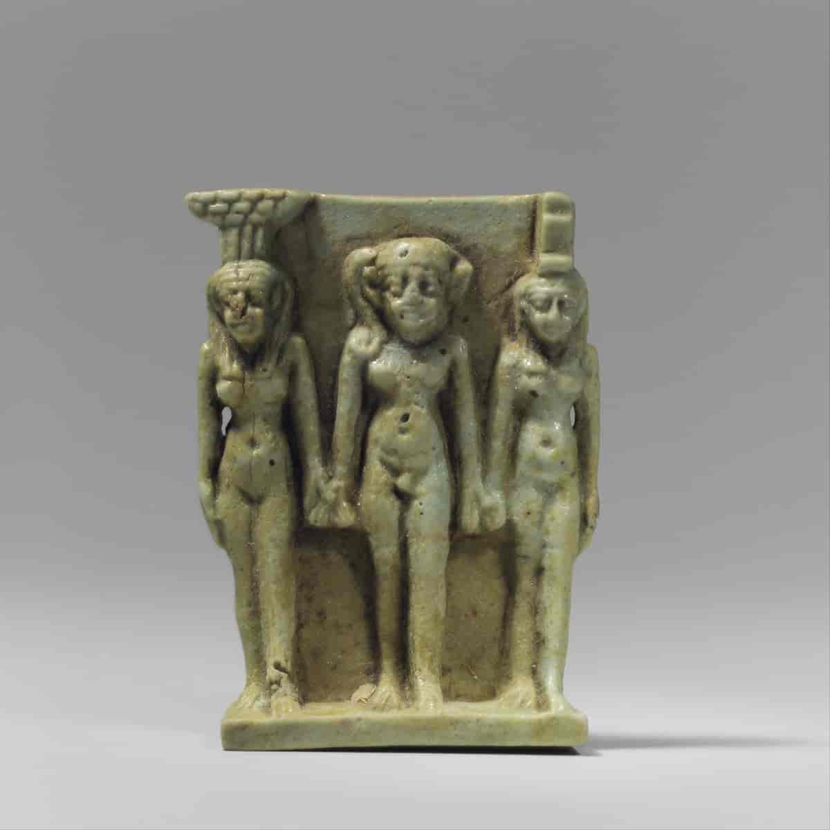 Neftys, Horus og Isis-amulett